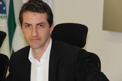 Alci é formado em Administração e Direito e foi presidente da Acic por dois mandatos