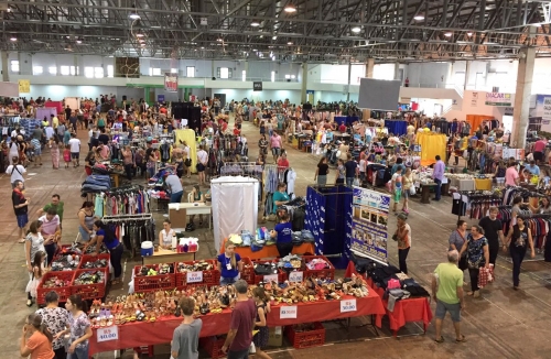 Os consumidores poderÃ£o optar entre sÃ¡bado ou domingo para visitar a Feira Ponta de Estoque